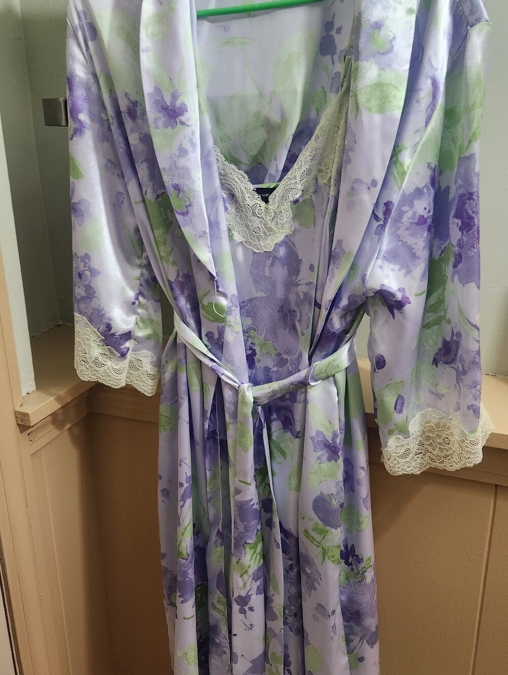 Floral Lace-Trim Lavender Satin Robe with Slips